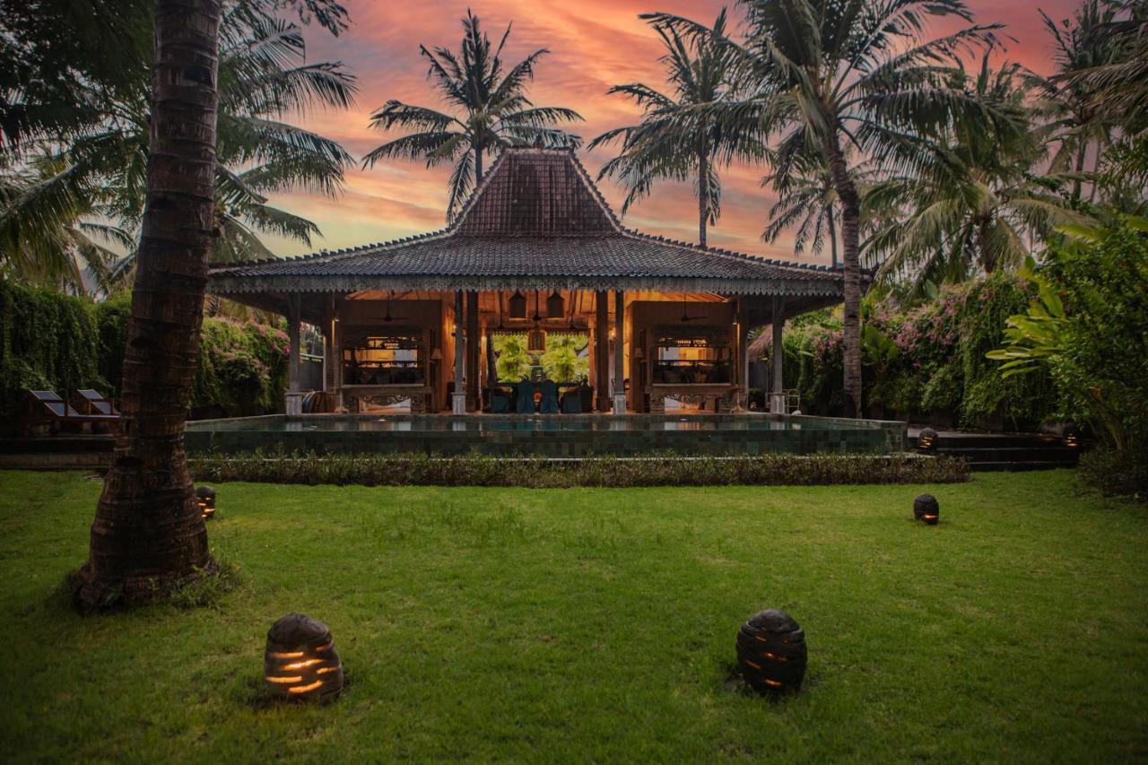 Beach Villas Lombok Tanjung  Exterior photo