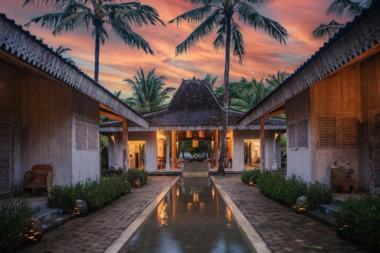 Beach Villas Lombok Tanjung  Exterior photo